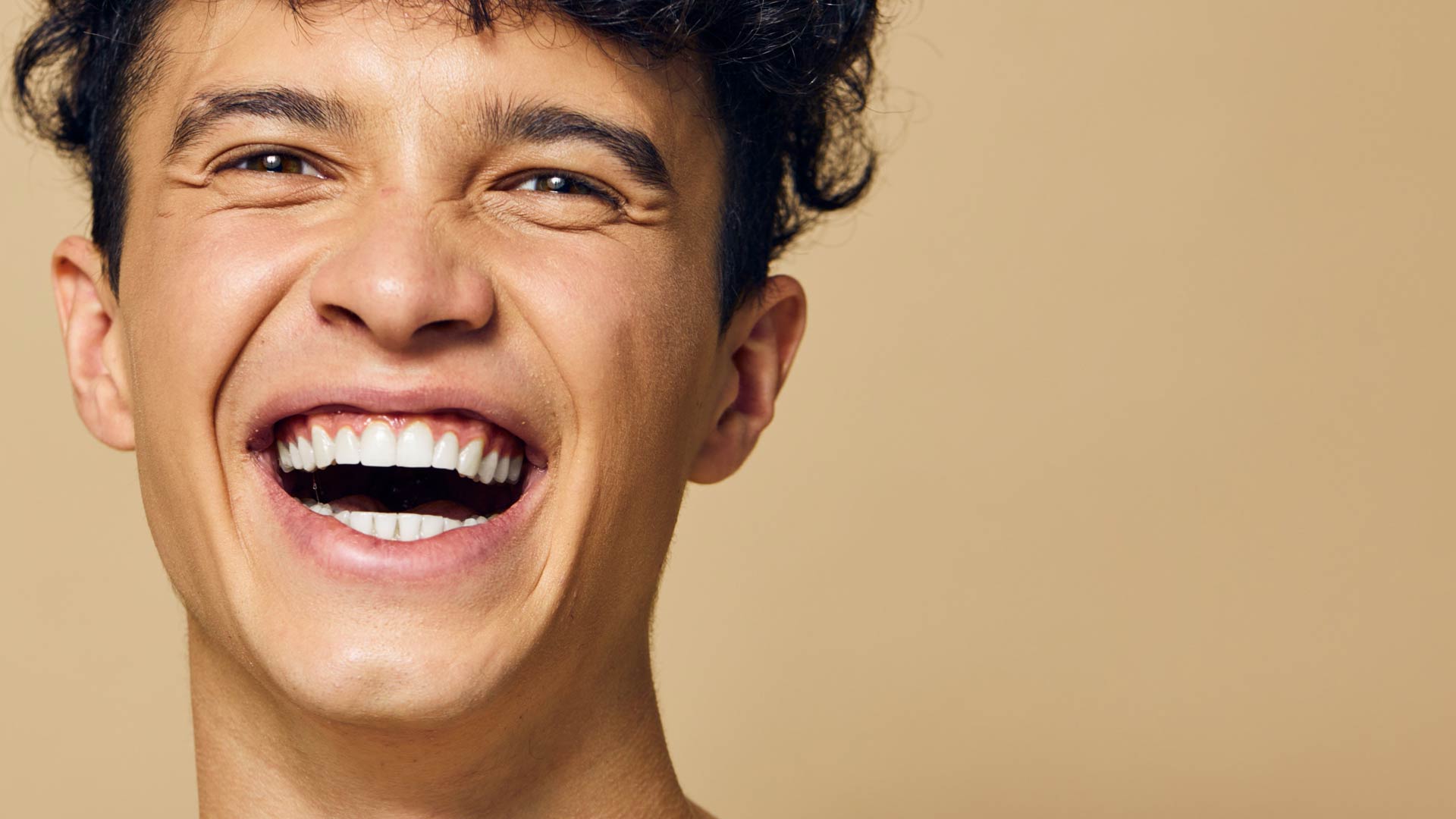 Signature Dental Aesthetics - Gum Bleaching (Depigmentation)