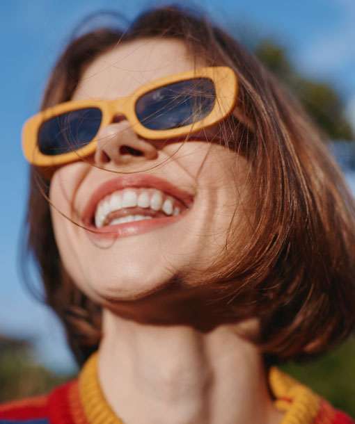 Signature Dental Aesthetics - Peri Implantitis Treatment