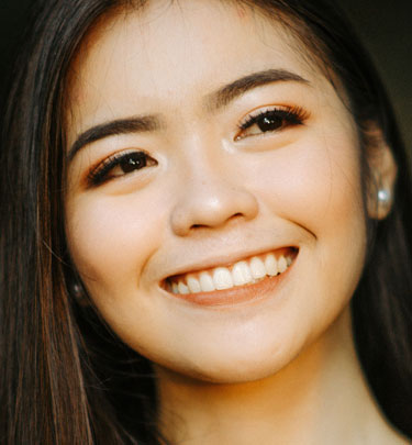 Signature Dental Aesthetics - Simple Dental Implants