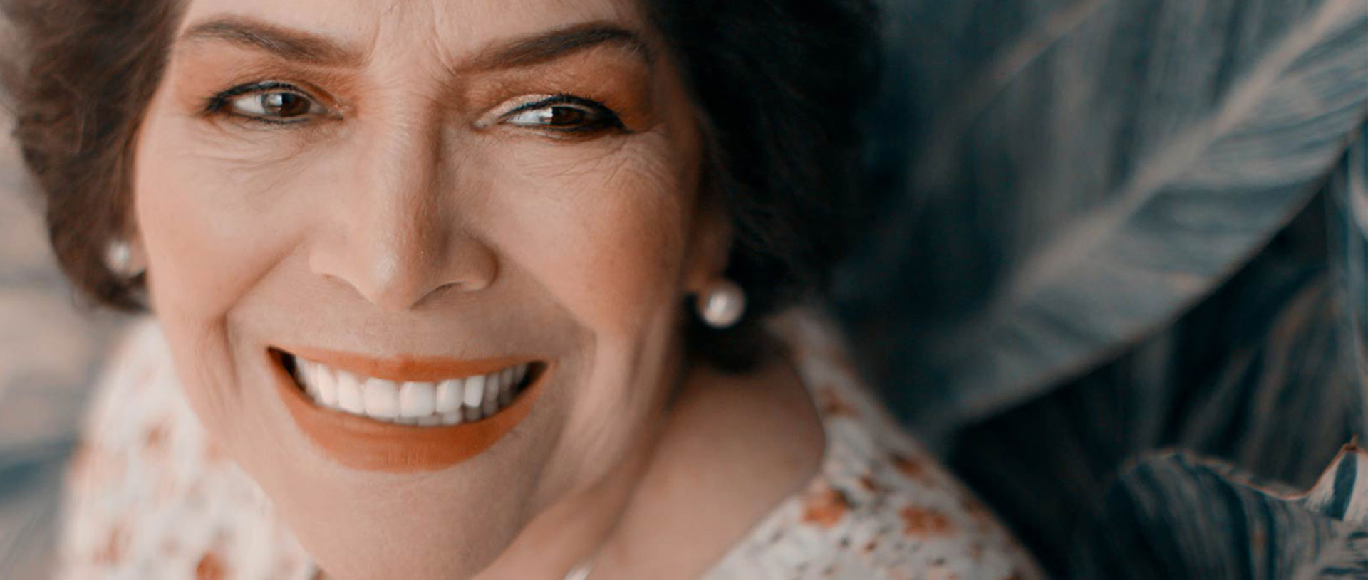Signature Dental Aesthetics - What Do Full Arch Implants Treat