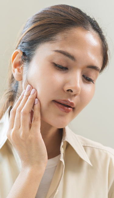 Signature Dental Aesthetics - What Do Simple Tooth Extraction Treat
