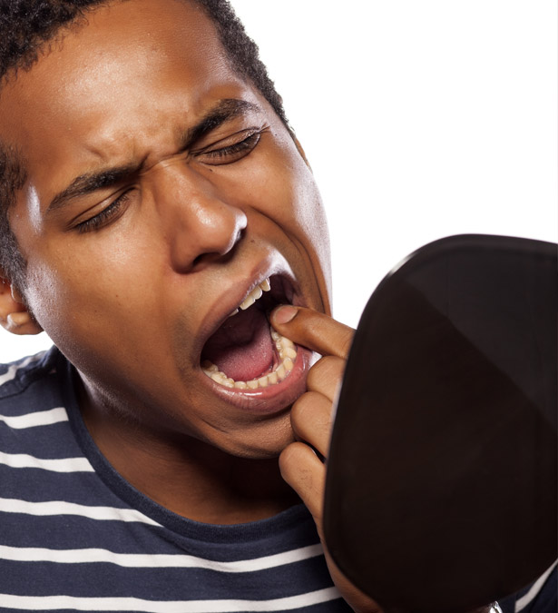 Signature Dental Aesthetics - What Is Wobbly Teeth